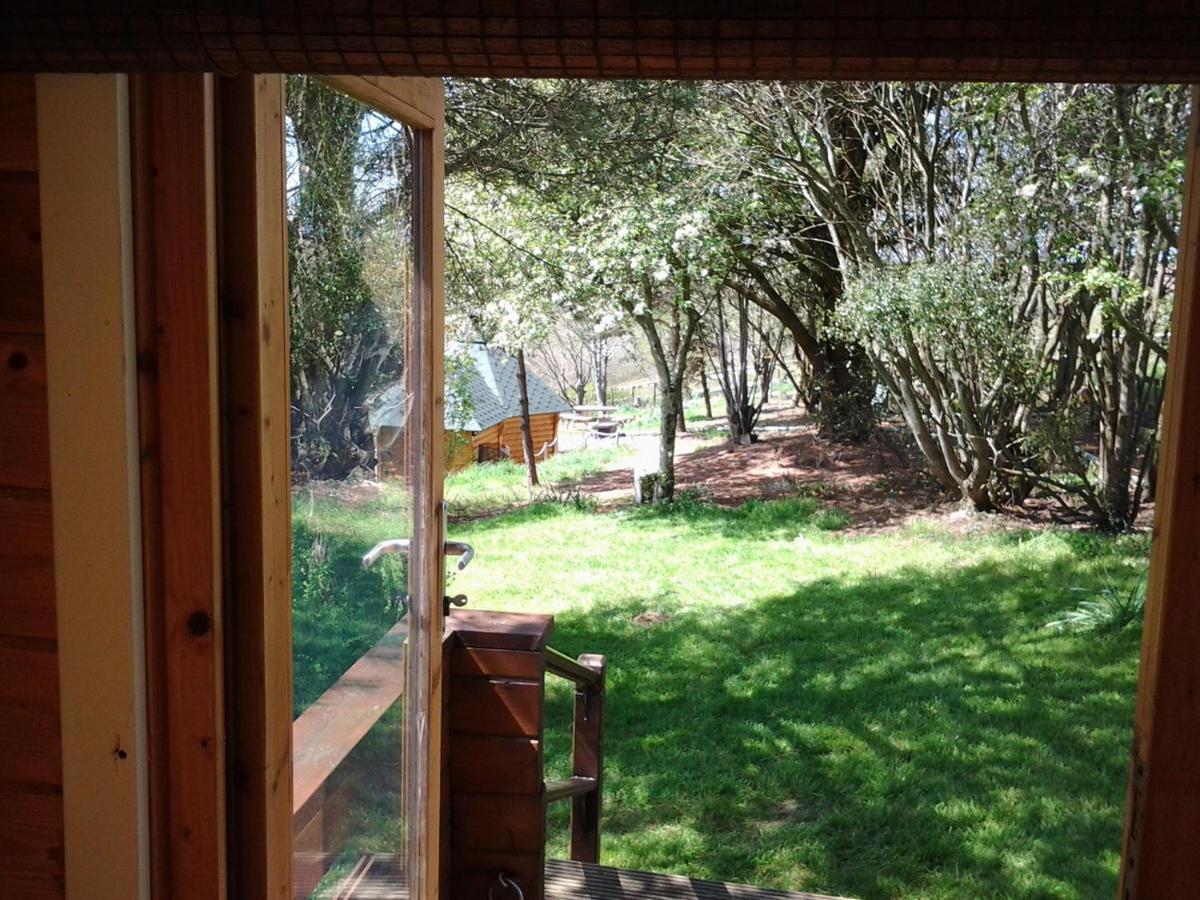 Tudor Lodge With Pool & Bbq Cabin Liskeard Εξωτερικό φωτογραφία