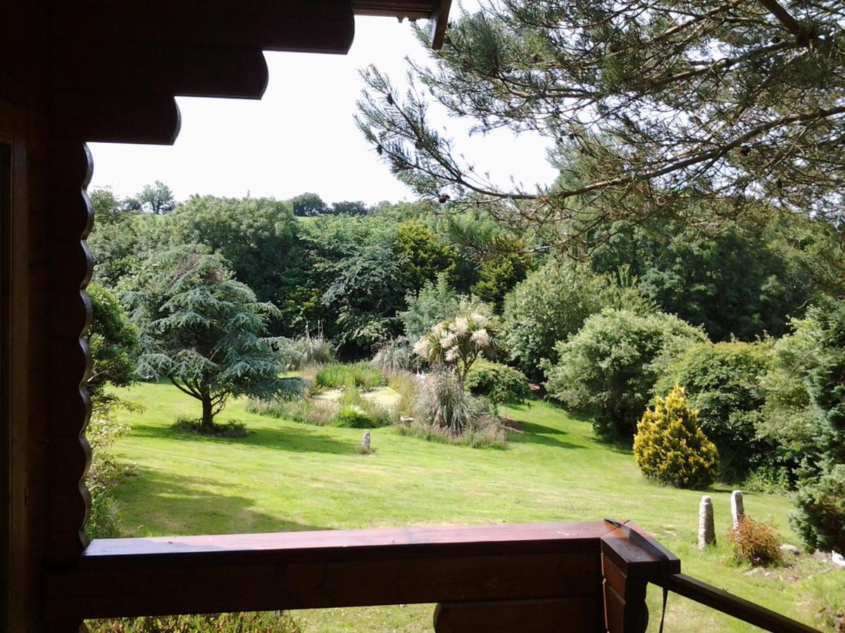 Tudor Lodge With Pool & Bbq Cabin Liskeard Εξωτερικό φωτογραφία