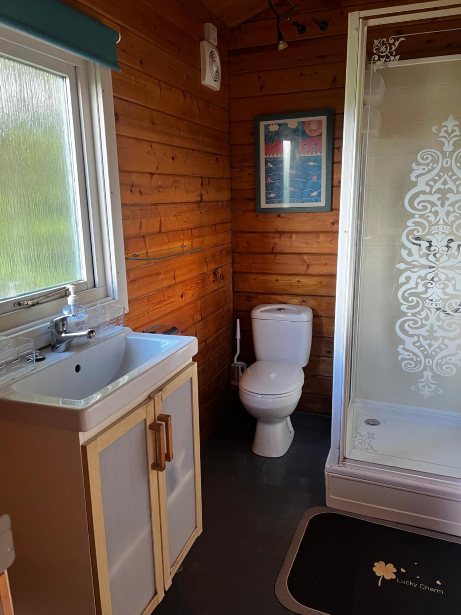 Tudor Lodge With Pool & Bbq Cabin Liskeard Εξωτερικό φωτογραφία